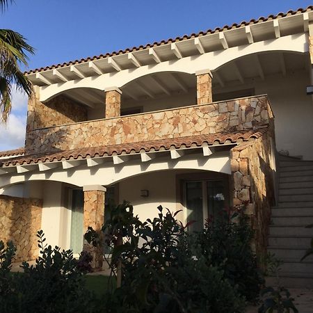 Residence Elegance Porto Pino Exterior foto