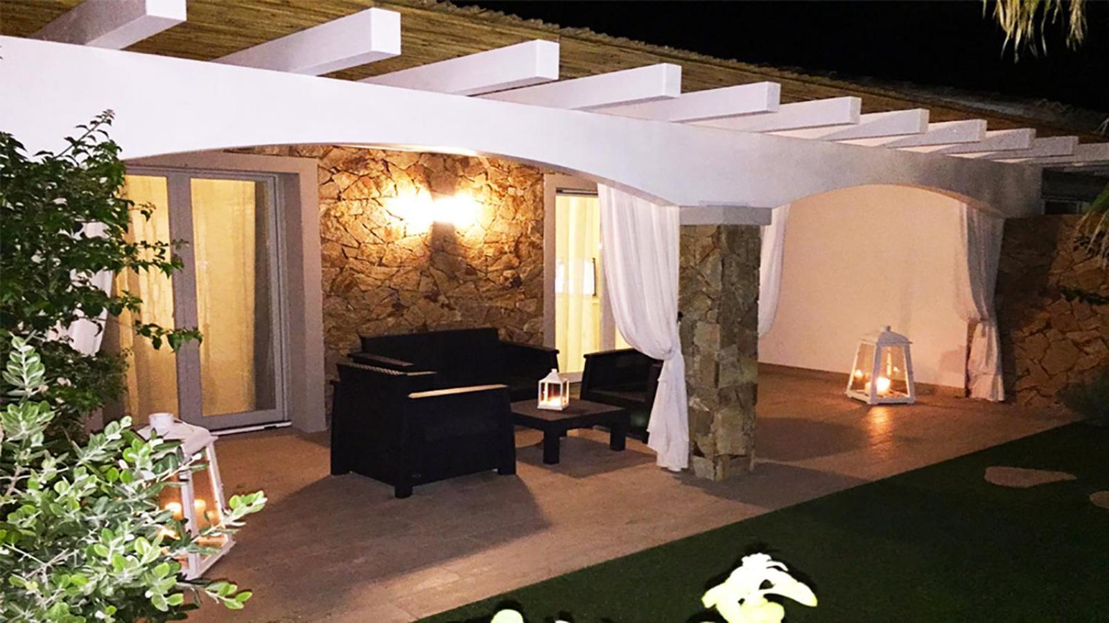 Residence Elegance Porto Pino Exterior foto
