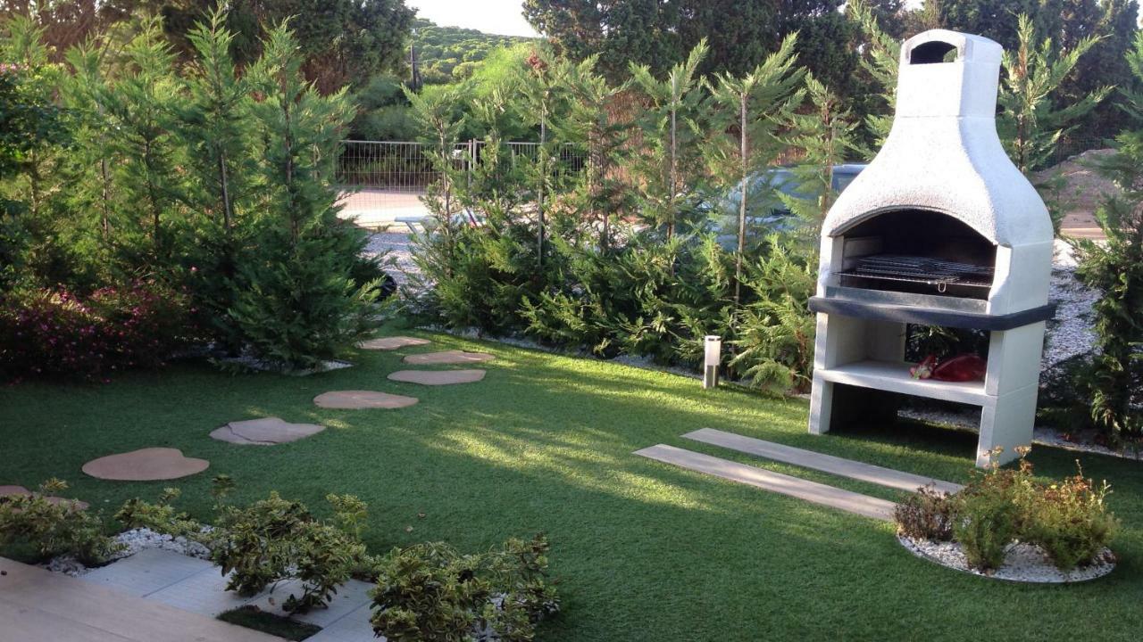Residence Elegance Porto Pino Exterior foto
