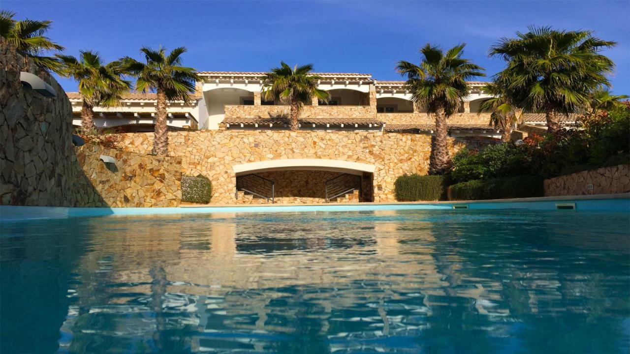 Residence Elegance Porto Pino Exterior foto