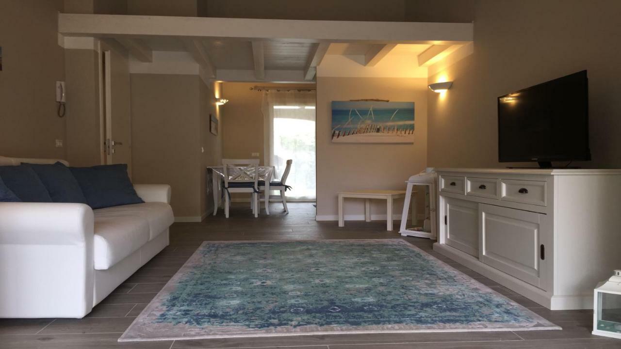 Residence Elegance Porto Pino Exterior foto